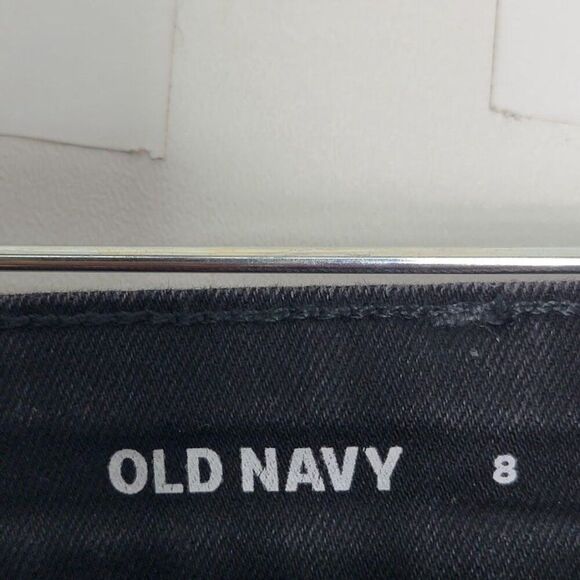 Old Navy High-Rise Kicker Boot-Cut Jeans Size 8 Black Denim With Secret Smooth P - Picture 4 of 10